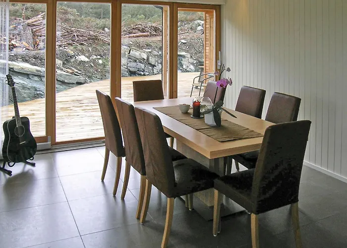 Hébergement de vacances 3 Bedroom Awesome In