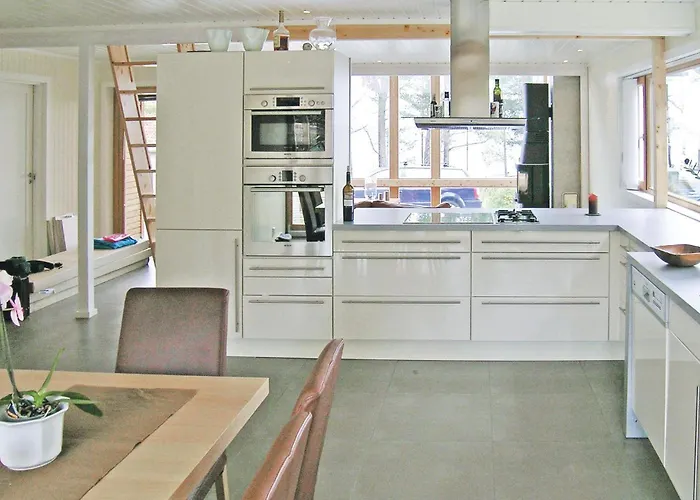 Сasa de vacaciones 3 Bedroom Awesome In *
